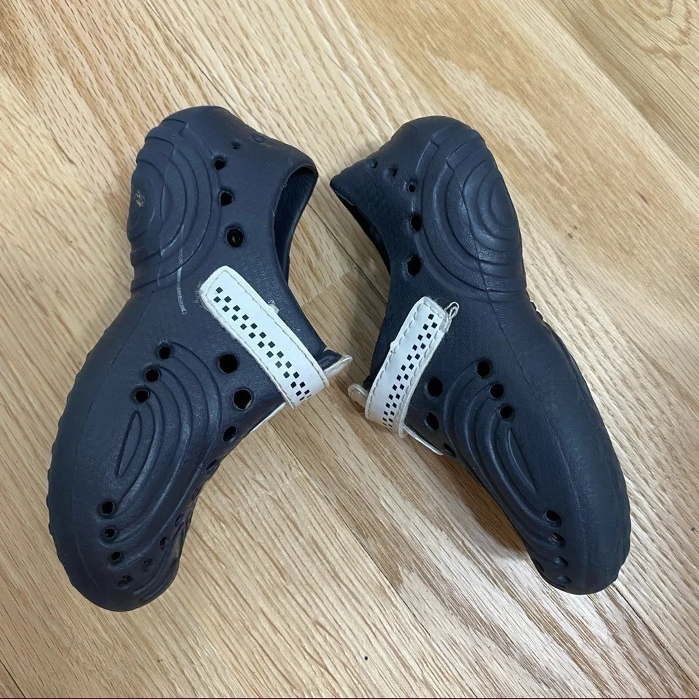 Doggers Water Shoes Sandals Sz 5.5 Baby Kids